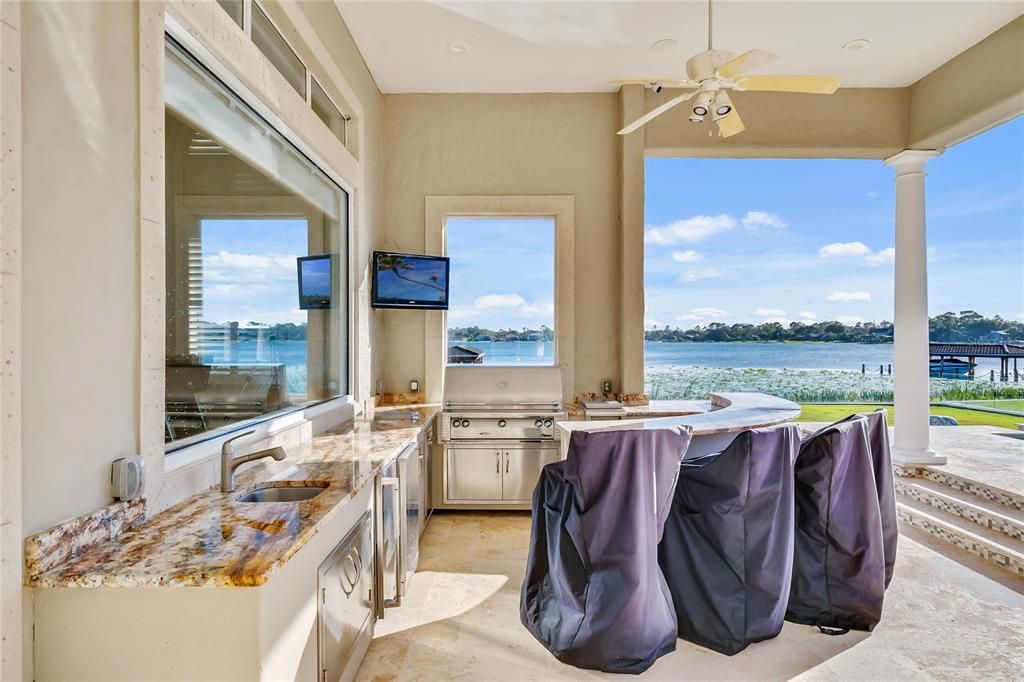 Image 62 of property listing at 9245 SOUTHERN BREEZE DRIVE, Orlando, FL 32836