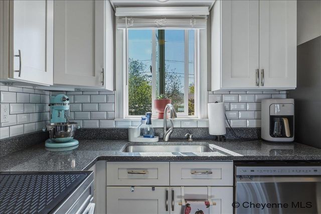 1018 TAFT AVE, Cheyenne, WY 82001
