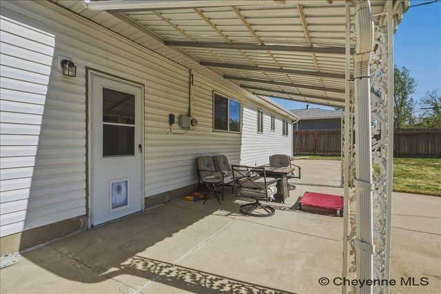 1018 TAFT AVE, Cheyenne, WY 82001