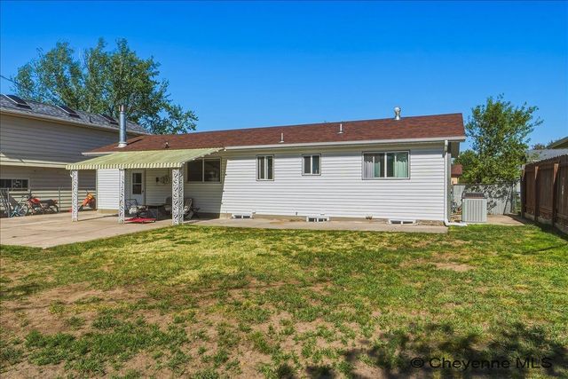 1018 TAFT AVE, Cheyenne, WY 82001
