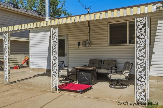 1018 TAFT AVE, Cheyenne, WY 82001