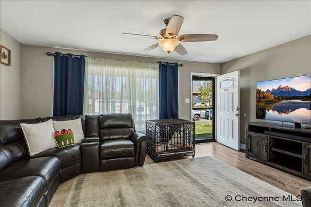 1018 TAFT AVE, Cheyenne, WY 82001