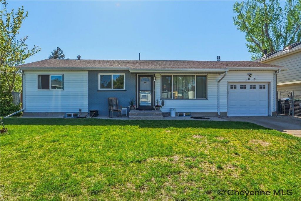 1018 TAFT AVE, Cheyenne, WY 82001