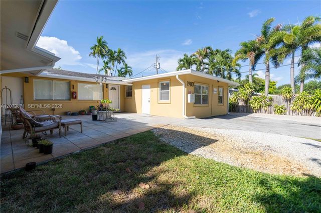 1980 NE 38th Street 3, Oakland Park, FL 33308