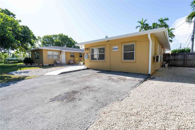 1980 NE 38th Street 3, Oakland Park, FL 33308