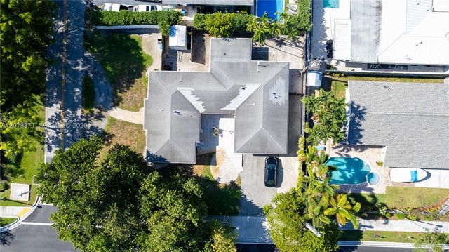 1980 NE 38th Street 3, Oakland Park, FL 33308