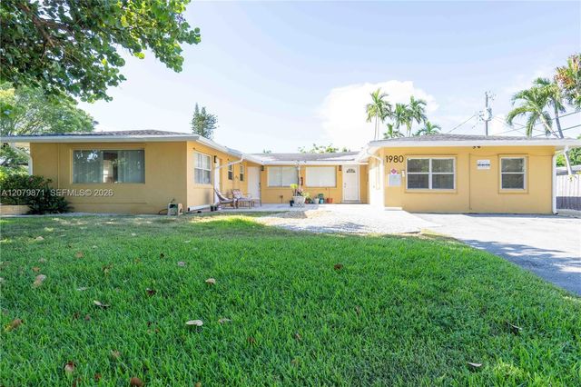 1980 NE 38th Street 3, Oakland Park, FL 33308