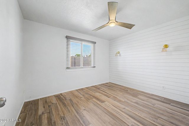 1988 E OXFORD Drive, Tempe, AZ 85283