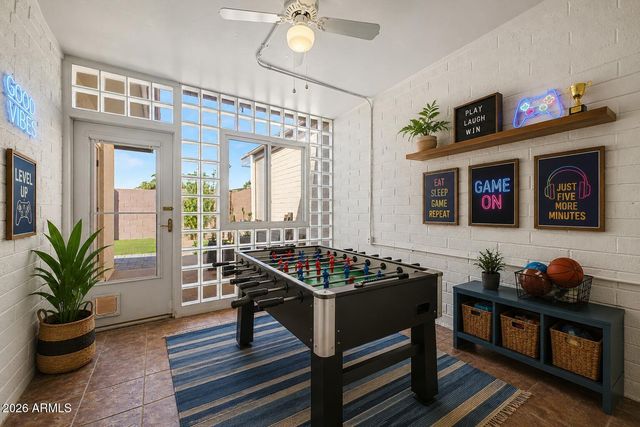 1988 E OXFORD Drive, Tempe, AZ 85283