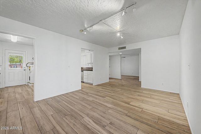 1988 E OXFORD Drive, Tempe, AZ 85283