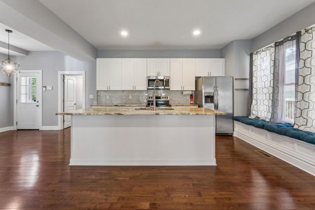 382 Morrison Avenue, Columbus, OH 43205