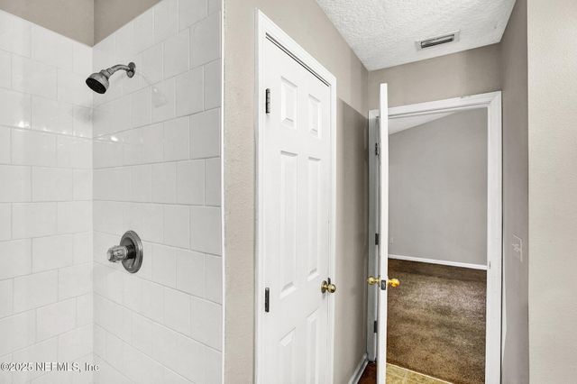 5260 COLLINS Road, 1305, Jacksonville, FL 32244