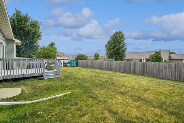 4704 NE Briarwood Drive, Ankeny, IA 50021