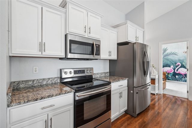 4704 NE Briarwood Drive, Ankeny, IA 50021