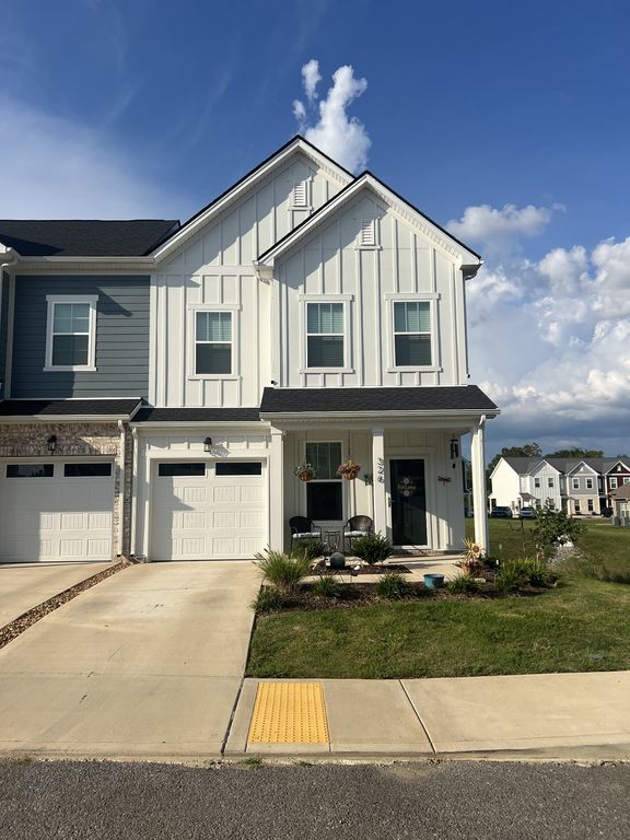 326 Carver Connection, Lebanon, TN 37087