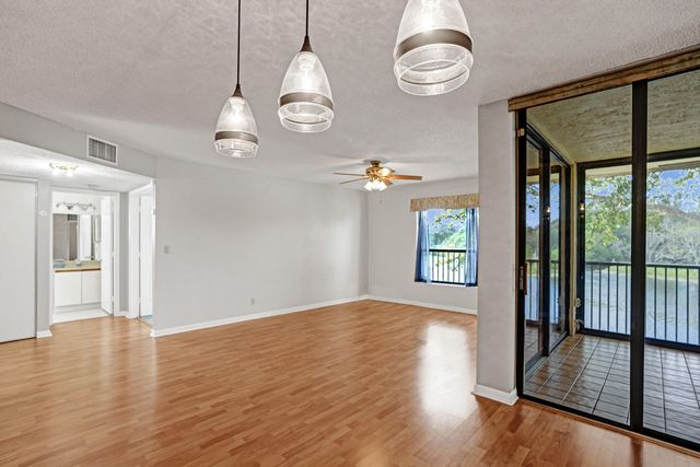 2541 N Carambola Circle 1832, Coconut Creek, FL 33066