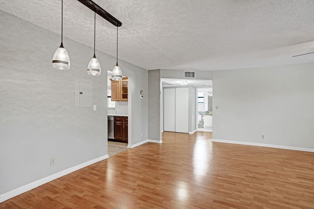 2541 N Carambola Circle 1832, Coconut Creek, FL 33066