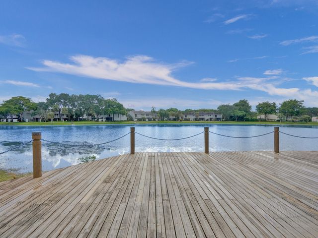 2541 N Carambola Circle 1832, Coconut Creek, FL 33066