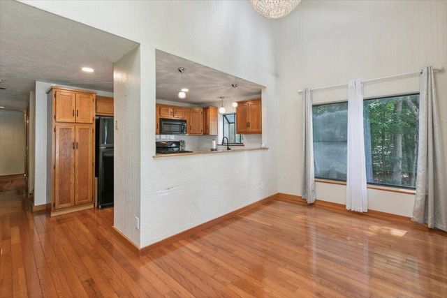 53 Clement Court, Haverhill, MA 01832