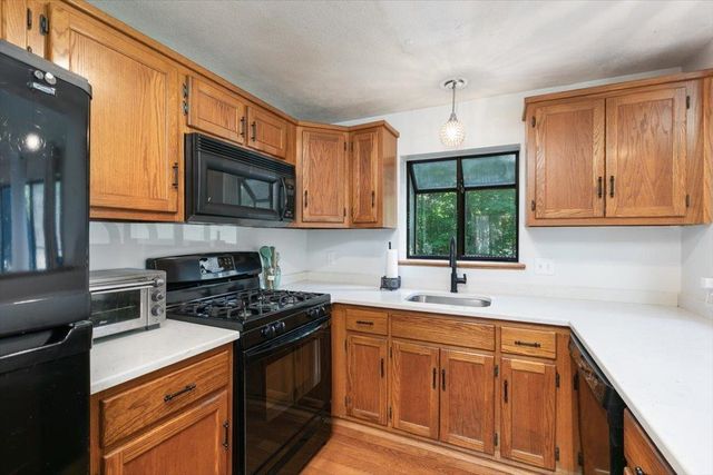 53 Clement Court, Haverhill, MA 01832