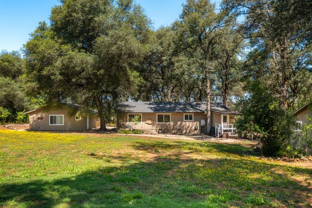 10875 Spenceville Rd, Penn Valley, CA 95946