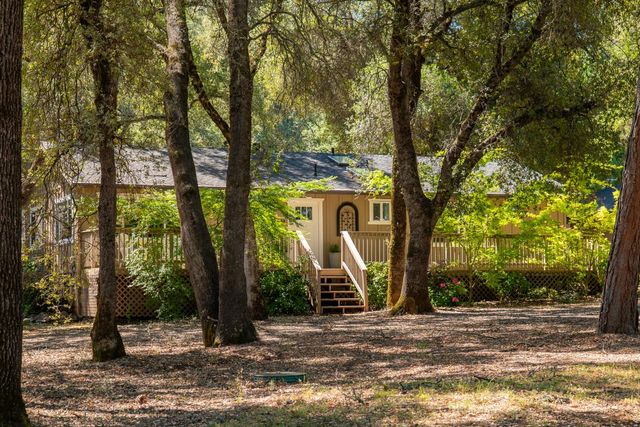 10875 Spenceville Rd, Penn Valley, CA 95946
