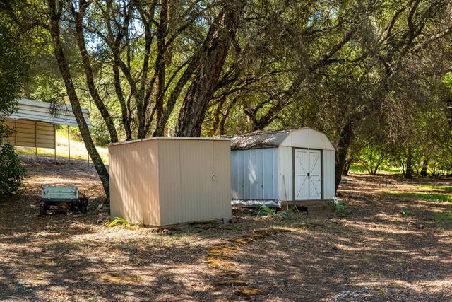 10875 Spenceville Rd, Penn Valley, CA 95946