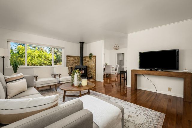 10875 Spenceville Rd, Penn Valley, CA 95946