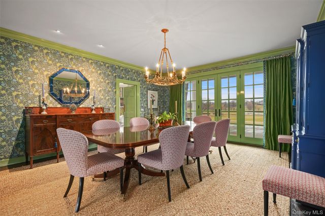 17 Boxwood Lane, Rye, NY 10580