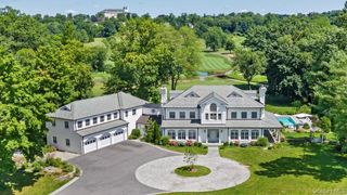 17 Boxwood Lane, Rye, NY 10580