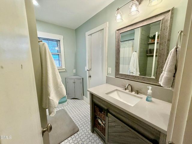 474 Old Stage Road N, Coats, NC 27521