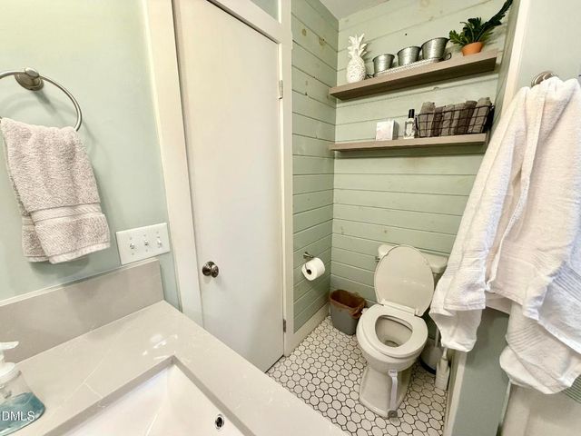 474 Old Stage Road N, Coats, NC 27521