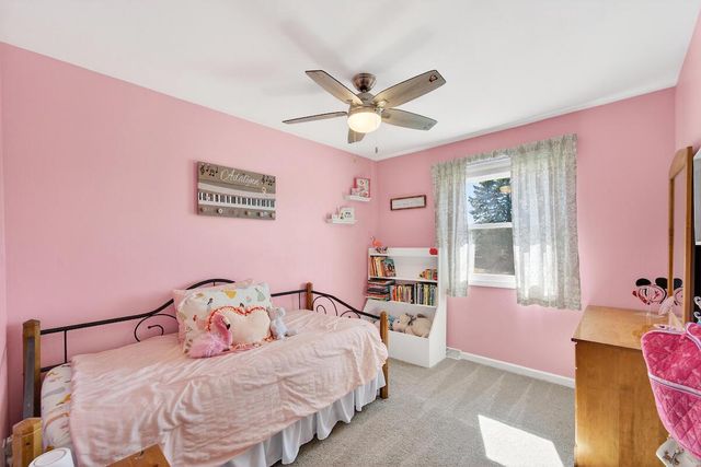 8620 Riverton ROAD, Oak Creek, WI 53154