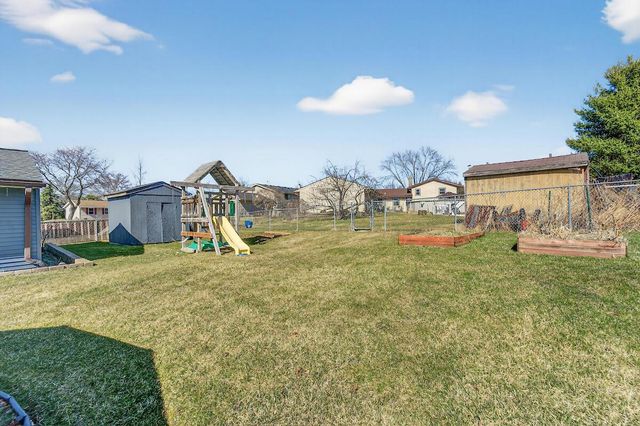 8620 Riverton ROAD, Oak Creek, WI 53154