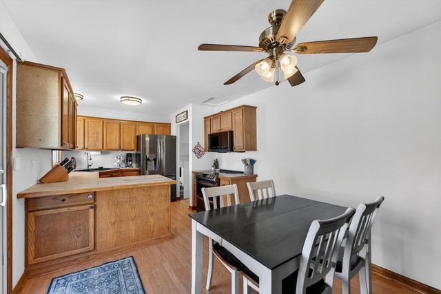 8620 Riverton ROAD, Oak Creek, WI 53154