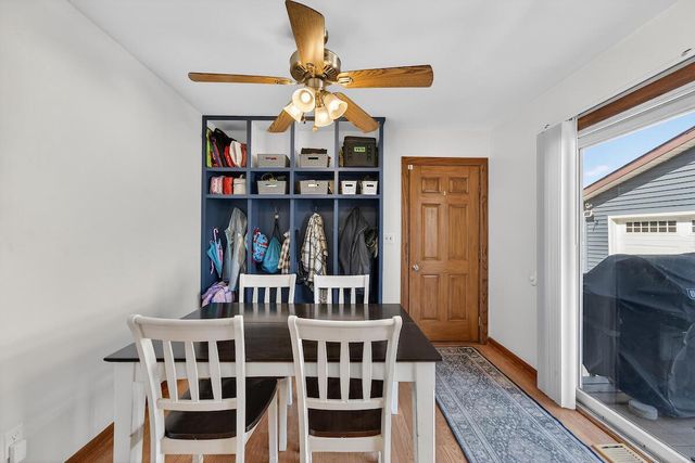 8620 Riverton ROAD, Oak Creek, WI 53154