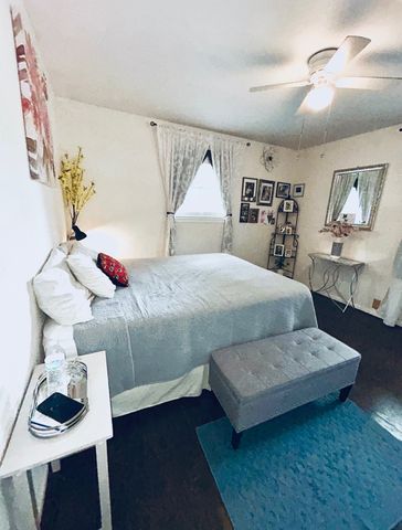 307 E 5th Street, Kaufman, TX 75142
