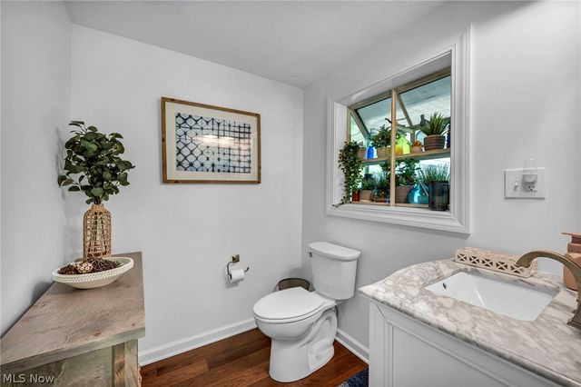 6827 Cranbrook Drive, Brecksville, OH 44141