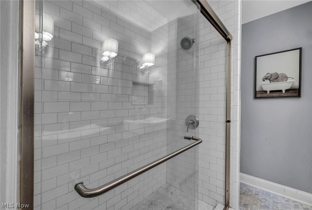 6827 Cranbrook Drive, Brecksville, OH 44141