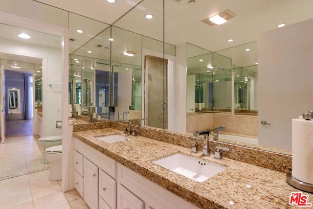 200 N Swall Drive 462, Beverly Hills, CA 90211