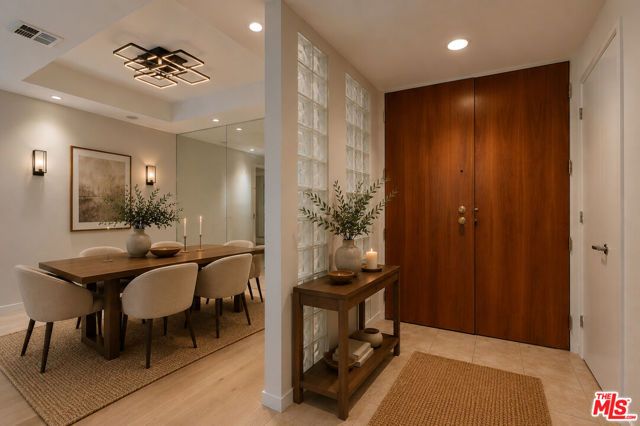 200 N Swall Drive 462, Beverly Hills, CA 90211