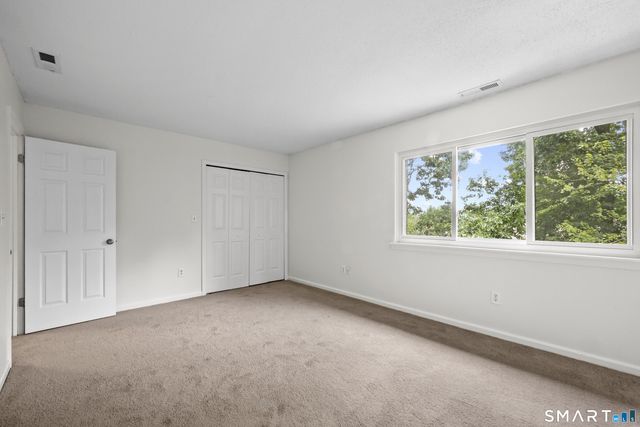 148 Conestoga Way 148, Glastonbury, CT 06033