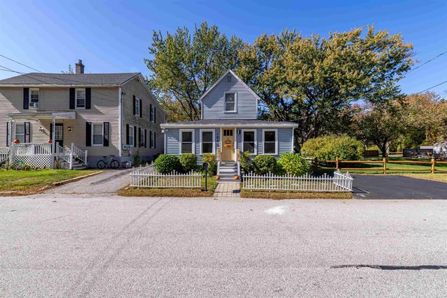 1936 Lake Shore Road, Manchester, NH 03109
