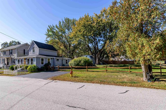 1936 Lake Shore Road, Manchester, NH 03109