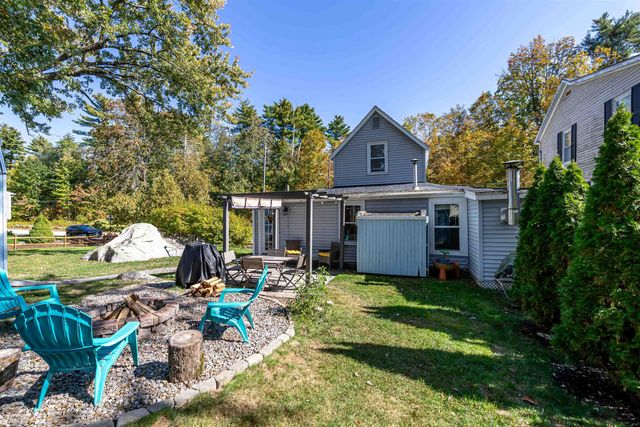 1936 Lake Shore Road, Manchester, NH 03109