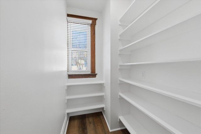 1447 North Fort Thomas, Fort Thomas, KY 41075