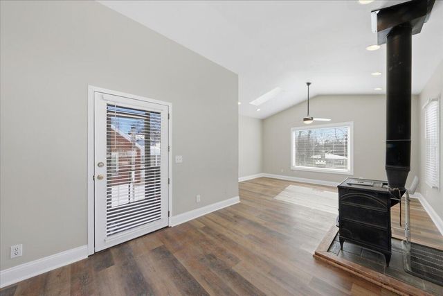 1447 North Fort Thomas, Fort Thomas, KY 41075