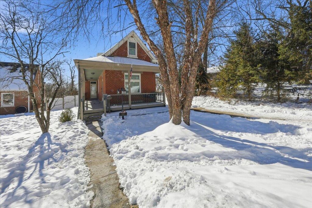 1447 North Fort Thomas, Fort Thomas, KY 41075