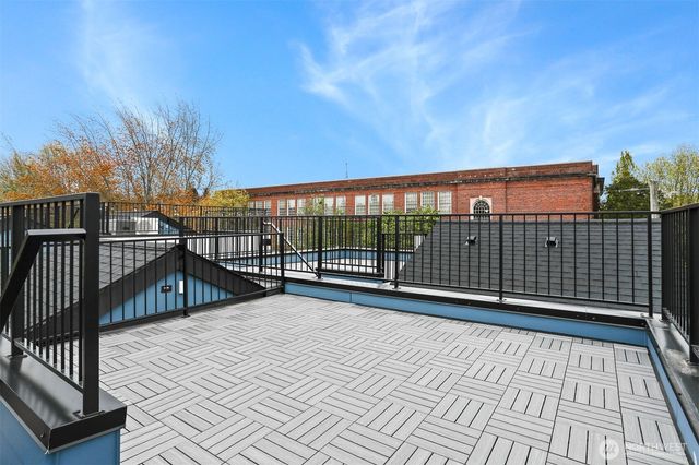 6507 19th Avenue NW, Seattle, WA 98117