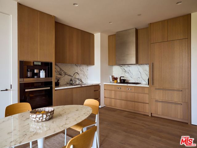 8899 Beverly Boulevard 5F, West Hollywood, CA 90048